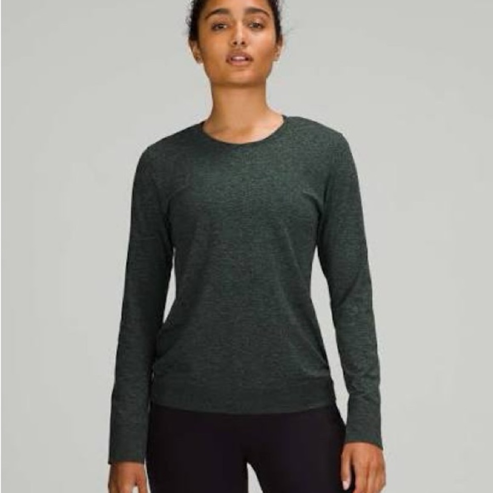 Lululemon Swiftly Breathe Long Sleeve
Teal Lagoon / Black